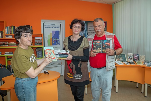 «Литературный диалог – издатели и читатели»