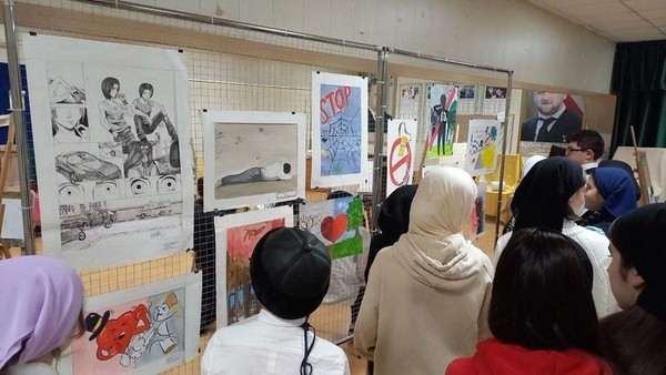 Информационная выставка «Государство и общество против наркотиков»