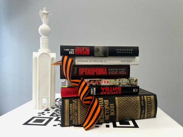 Интеллектуальная игра «Героев не редеет строй»