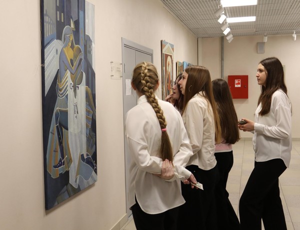 Литературная программа на выставке «Начало пути»