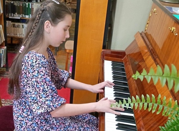 Весна приходит с музыкой