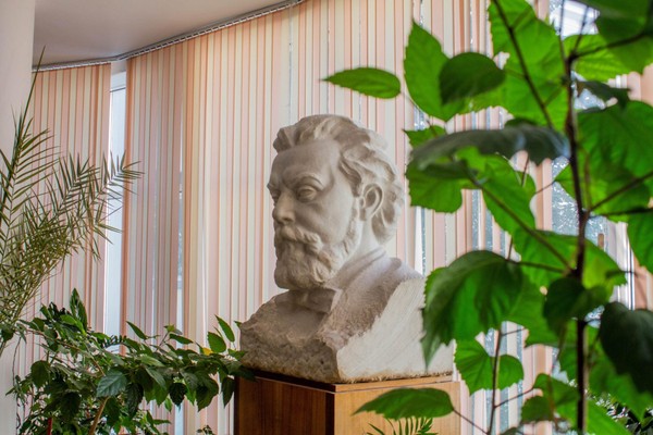 Вечер виолончельной музыки к 170-летию со дня рождения А. Брандукова