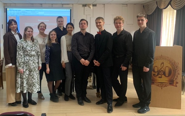 Панельная дискуссия «Жизнь как творчество»