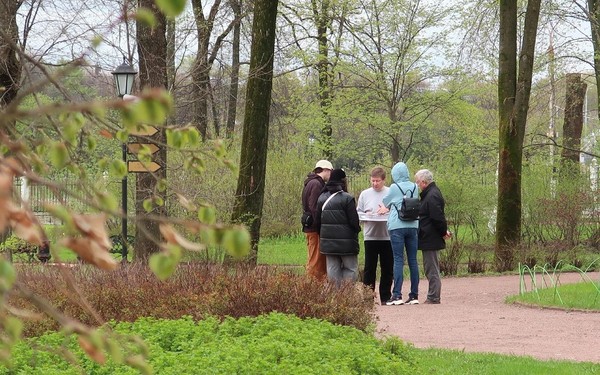 Экскурсия «Дворцовый сад и его растительное многообразие»