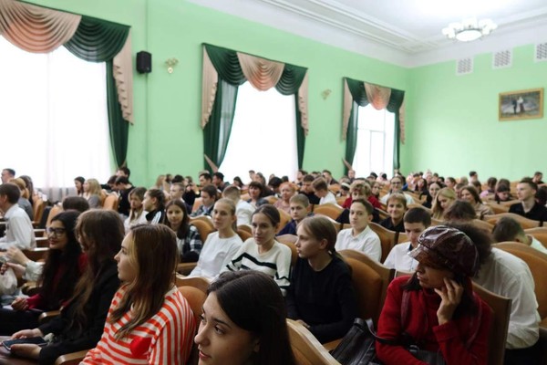 Лекция «Монументы мужества и славы»