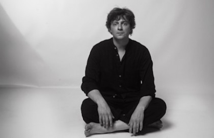 Бонд с кнопкой