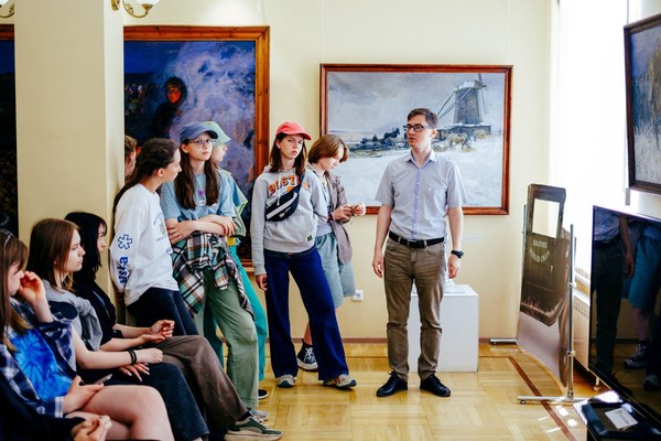 Выставка одной картины «Валя Мишова»