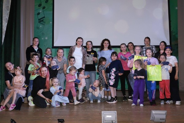 Интерактивная программа «Дочки-матери»