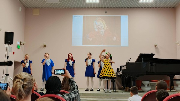 Концерт «Происшествие в магазине игрушек»