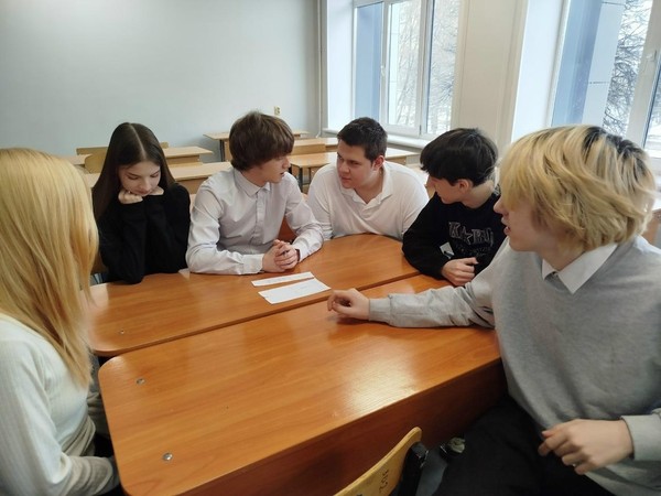 Әй, мөкатдәс моңлы сазым