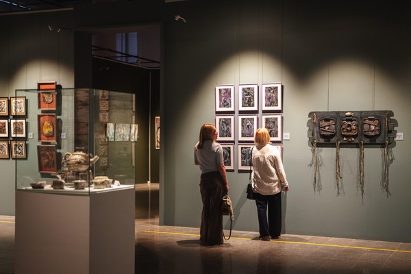 Выставка «Земля и я»