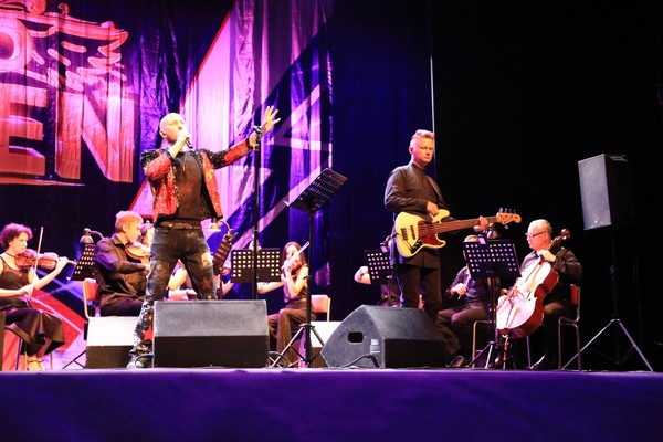 Aeroqueen. Хиты Queen & Scorpions с оркестром