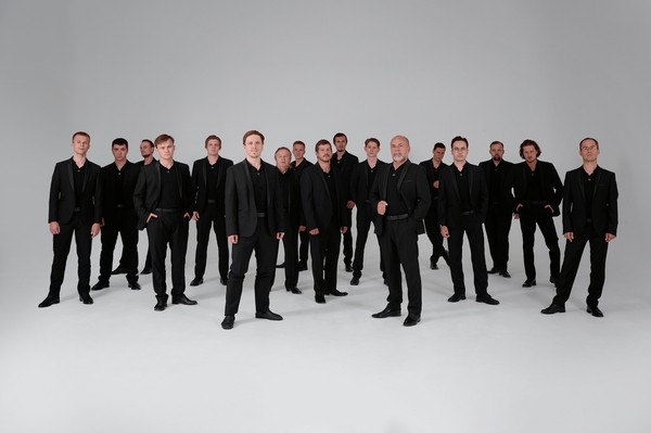 Архиерейский мужской хор «Аксиос»