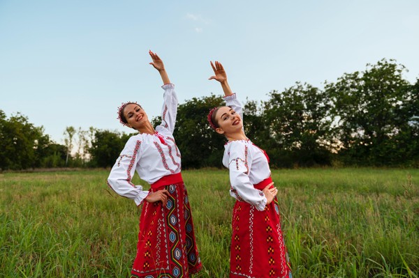 Мастер-класс по народному танцу: от традиции к современной сцене