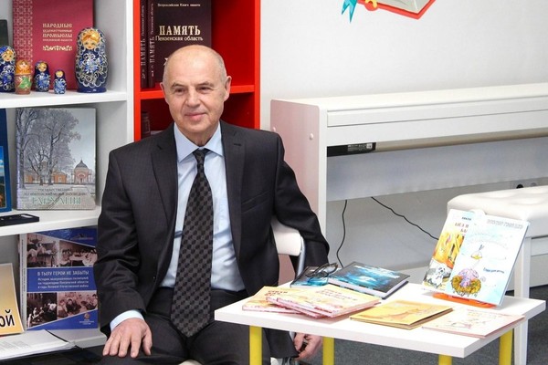 Литературная гостиная «Виктор Гвоздев: Поэзия родного края»