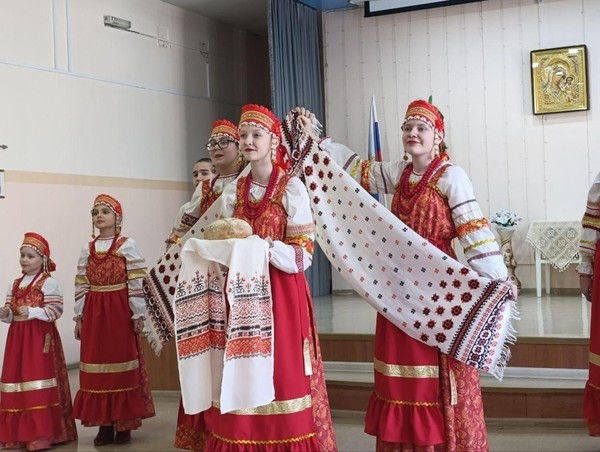 Цикл программ «Академия народного творчества»