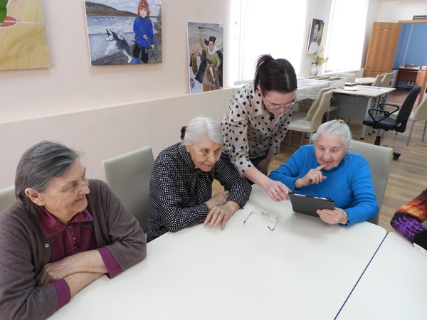 Информ-брифинг «Литрес или электронный шелест страниц»