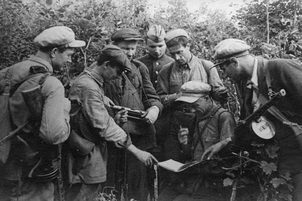 Лекция М.М. Беклемишевой «Сбор трофейных документов в годы Великой Отечественной войны»