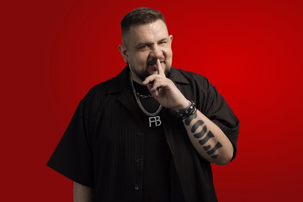 Добрый, .., вечер