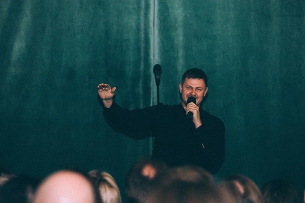 Двенадцать