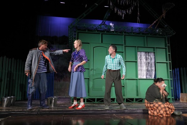 Спектакль «Прибайкальская кадриль»