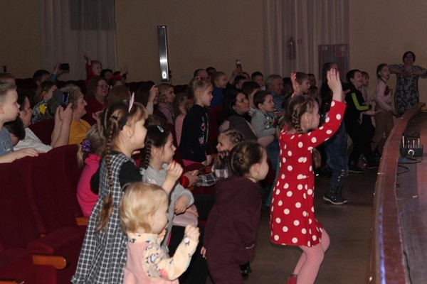 Интерактивный спектакль для детей «Ах, Русь! Ох, горжусь»