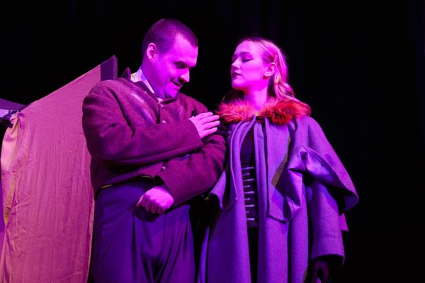 Спектакль «Шинель»