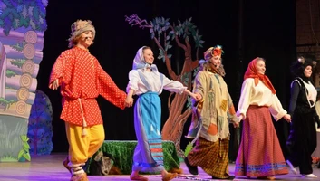 Спектакль «Как Настенька чуть кикиморой не стала»