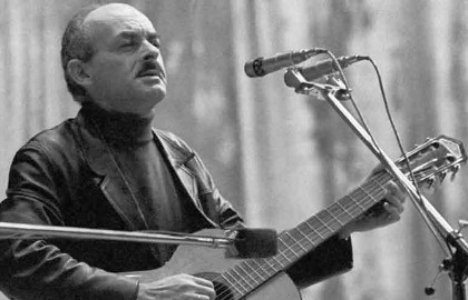 Булат Окуджава. Две дороги