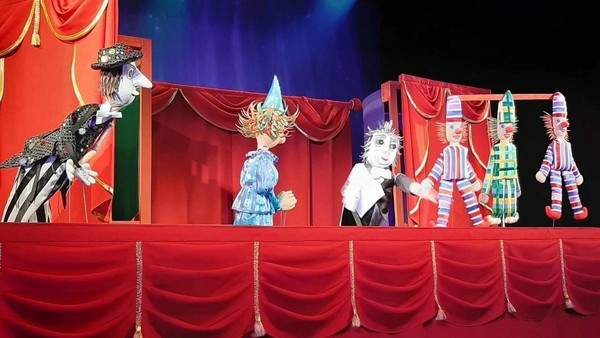 Спектакль «Лошадка из шариков»