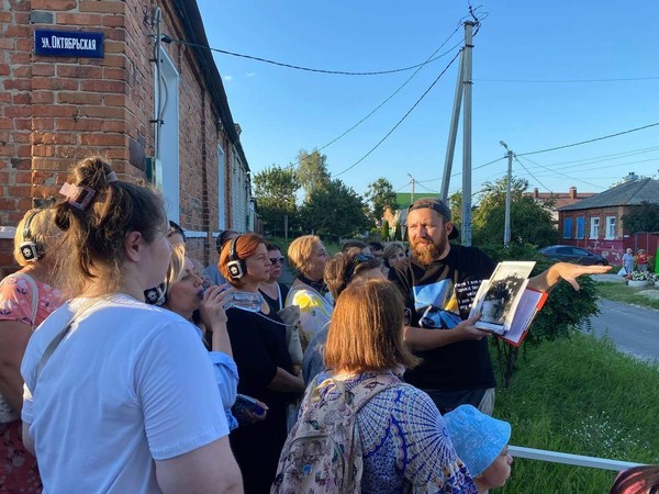 Экскурсия «Прогулки с антикваром. Красный город в белом»