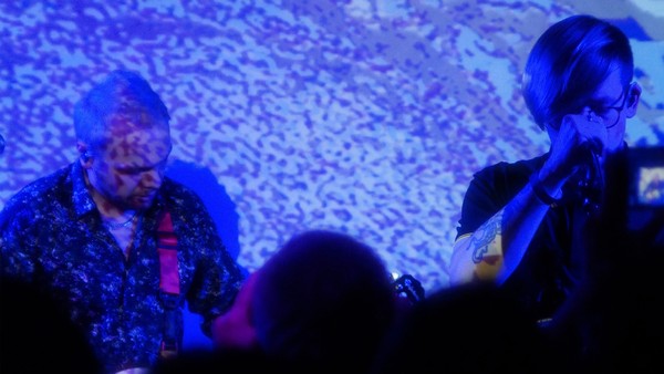 Капитан ненавидит море. Запад-81. Вещивкартоннойкоробке