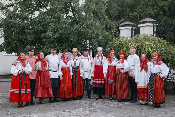 Фольклорный ансамбль «Воскресение»