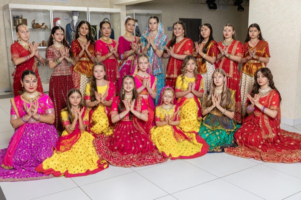 Отчетный концерт клуба любителей индийской культуры «Сарасвати»