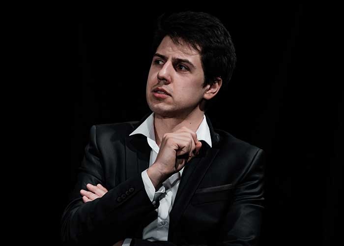 Окуджава. Две дороги