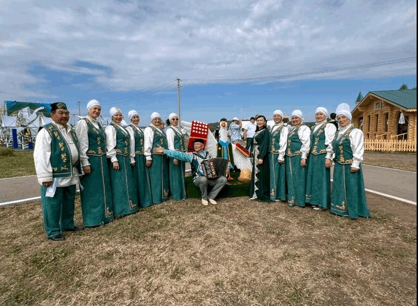 Юбилейный концерт ансамбля «Зөбәрҗәт»