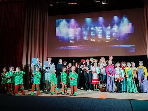 Отчетный концерт творческих коллективов ДК «Каскад»