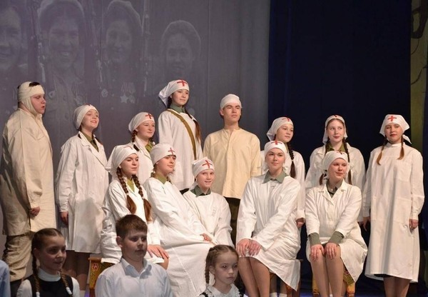 Спектакль «У войны короткий путь – у любви далекий»