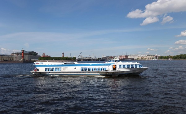 Метеор «СПб — ГМЗ Петергоф»