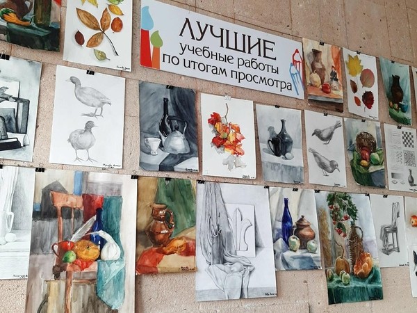 Выставка работ по итогам III четверти