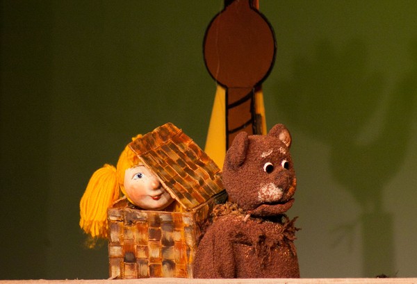 Спектакль «Маша и Медведь»