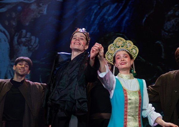 Спектакль «Аленький цветочек»