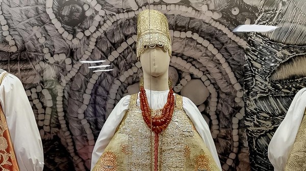 Программа «Везде сарафан пригожается»