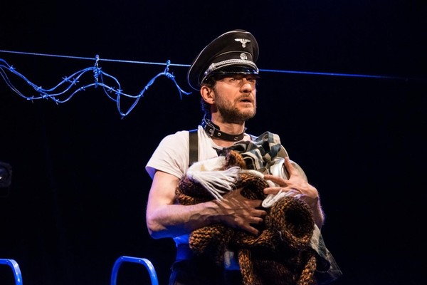 Моноспектакль «Брут»