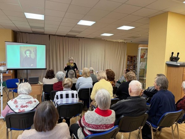 Литературный полдень «О, поэзия! Души людей береди!»