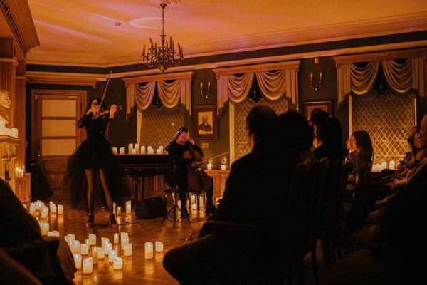 Столкновение эпох: классика и рок при свечах