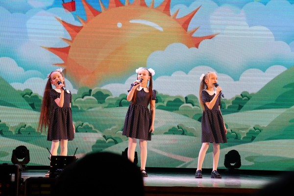 Гала-концерт конкурса молодых исполнителей эстрадной песни «Каменские звездочки – 2026»