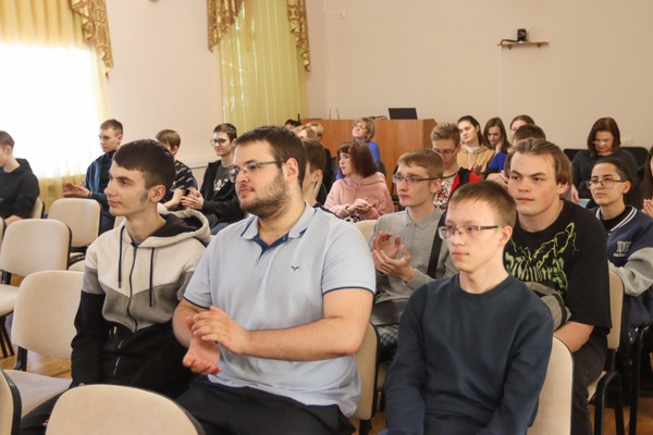 Музыкальная гостиная: концерт «Неуправляемая нежность»