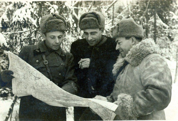 Экскурсия по выставке «Любовь длиною в жизнь»