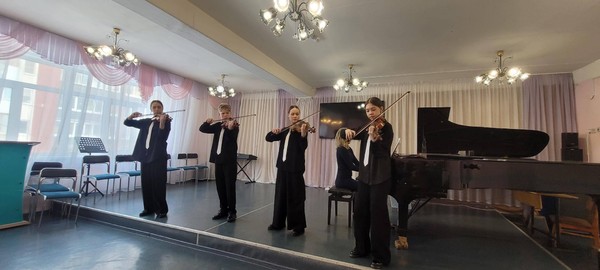 Концерт «Выпускник – гордость школы!»